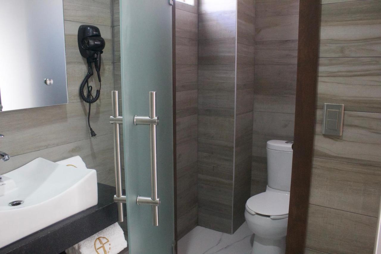 Hotel Grand One Plaza Tijuana Extérieur photo